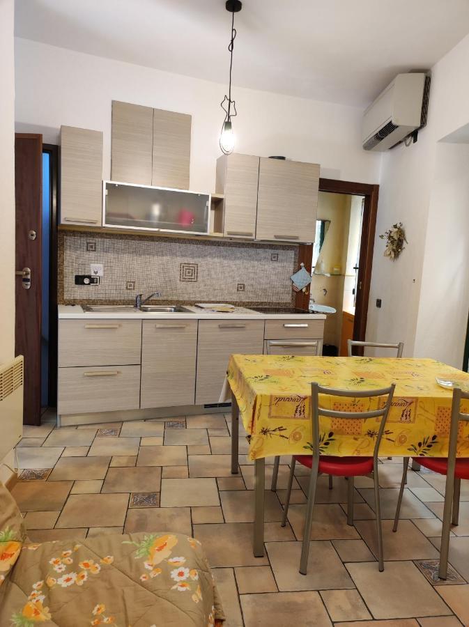 Bilocale Nella Vecchia Citta' Di Mentone 아파트 외부 사진